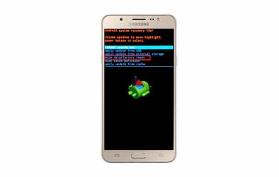 Pilih "Wipe Data/Factory Reset"