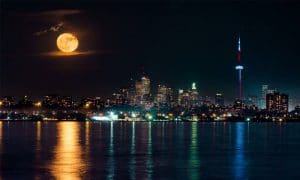 Trik Memotret Super Blue Blood Moon Agar Terlihat Jelas!