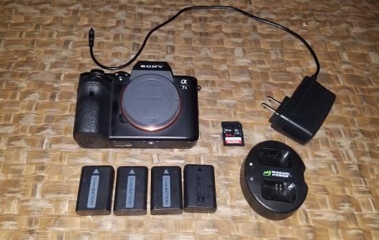 Kelengkapan Kamera Mirrorless Sony