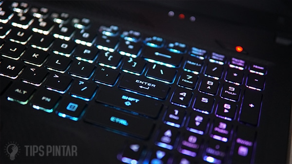 Backlit Keyboard ASUS ROG
