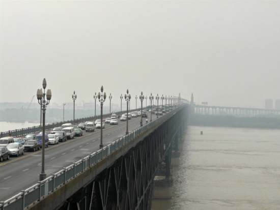 Jembatan Sungai Yangtze Nanjing – Nanjing, China