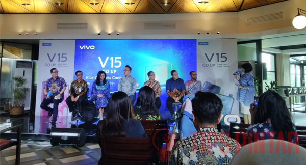 Press Conference Vivo V15
