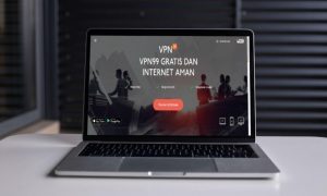 Menggunakan Aplikasi VPN
