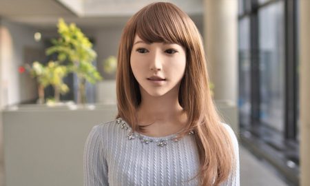 Robot Tercanggih yang Mirip Manusia