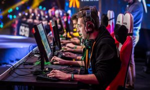 Profesi untuk Gamers dengan Gaji Fantastis