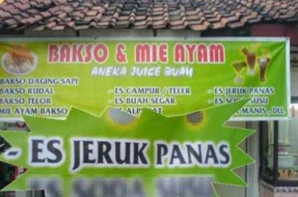 Spanduk Jualan yang Bikin Pembeli Jadi Bingung