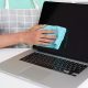 Tips Membersihkan Layar Laptop Touchscreen