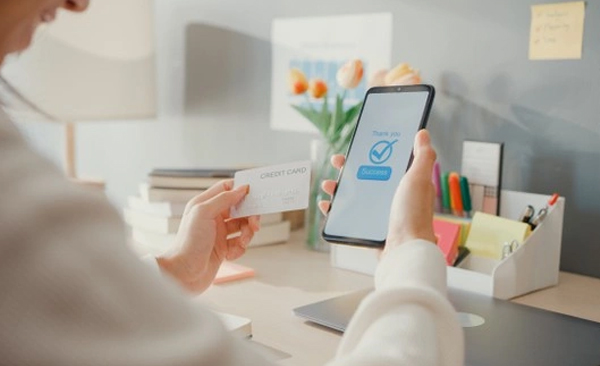Perbedaan Antara E-money dan E-Wallet