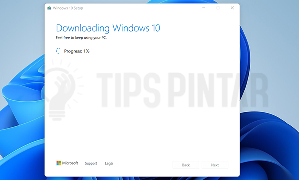 Tunggu Proses Download Windows 10