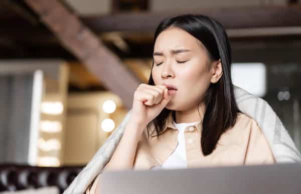 Cara Mengatasi Tenggorokan Gatal