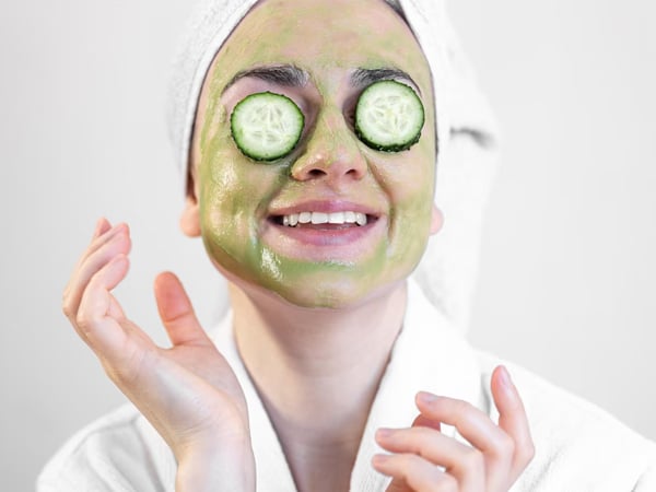Cara Mengatasi Muka Gosong Karena Sinar Matahari