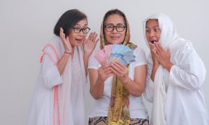 Cara Menabung untuk Umroh Orang Tua
