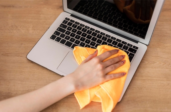 Tips Menjual Laptop Second