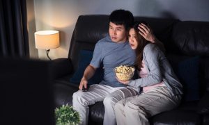 Manfaat Nonton Film Horor