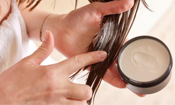 Maskeran Rambut Secara Alami dan Teratur